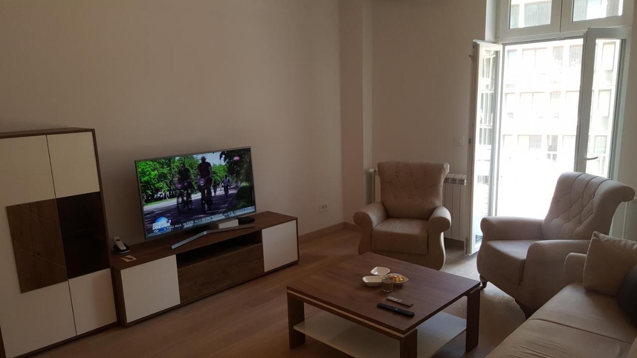 Appartamento Beograd Centar Esterno foto