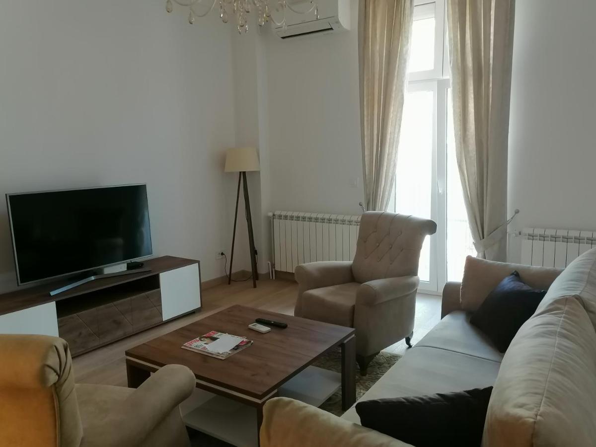 Appartamento Beograd Centar Esterno foto