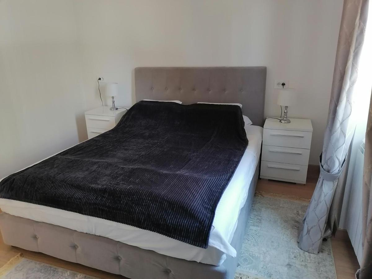 Appartamento Beograd Centar Esterno foto